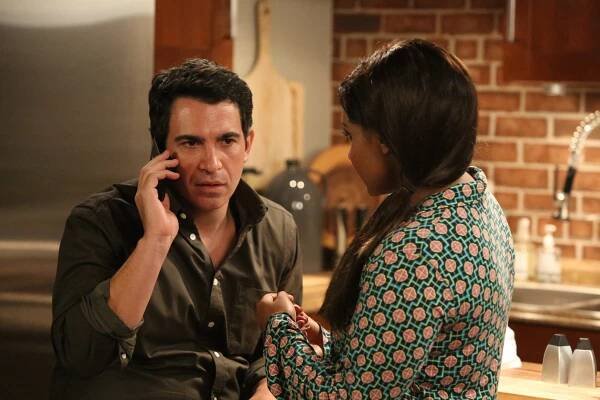 The Mindy Project - Stay-at-Home MILF - Z filmu - Chris Messina