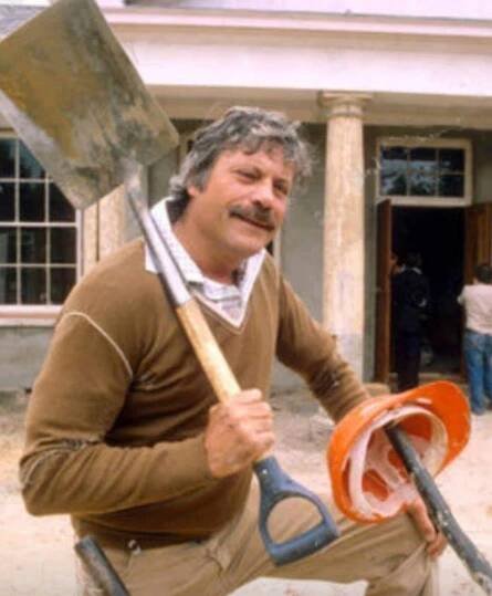 Hollywood Legend Oliver Reed and the Famous Carshalton Pub Crawl » Lazystuff