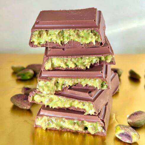 Dubai chocolate, Pistachio chocolate, Knafeh milk chocolate