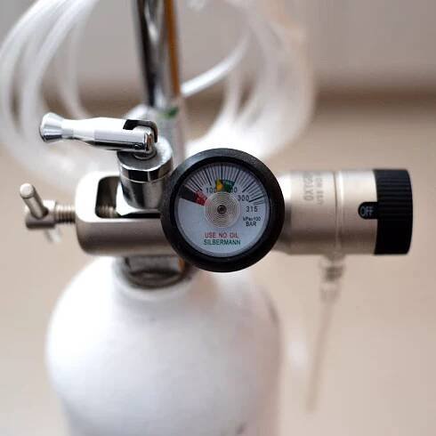 oxygen tank