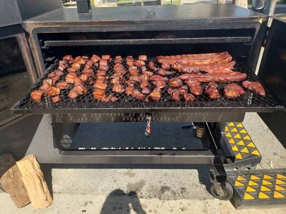 B's Rollin Barbecue