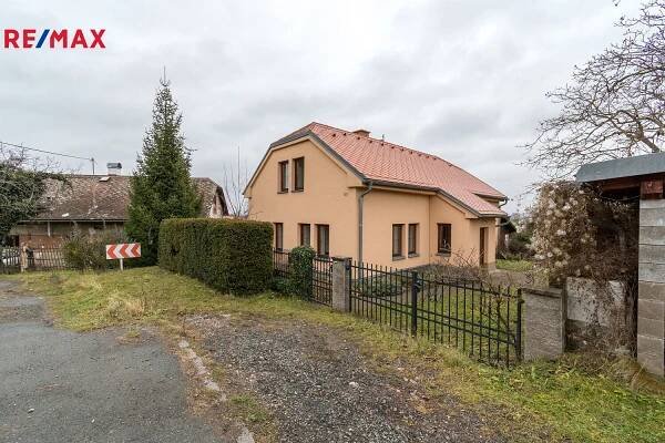Pronájem Dům, Všestary - Chlum, okres Hradec Králové