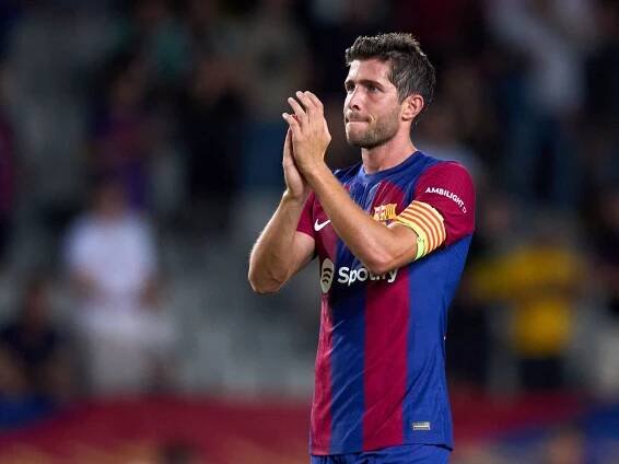 Šok pro Barcelonu! Tento kapitán v klubu končí