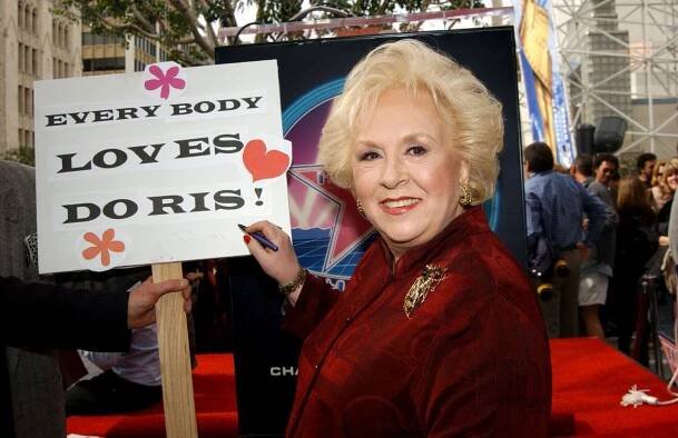 Doris Roberts dies at 90; Italian mamma from 'Everybody Loves Raymond' - Los Angeles Times