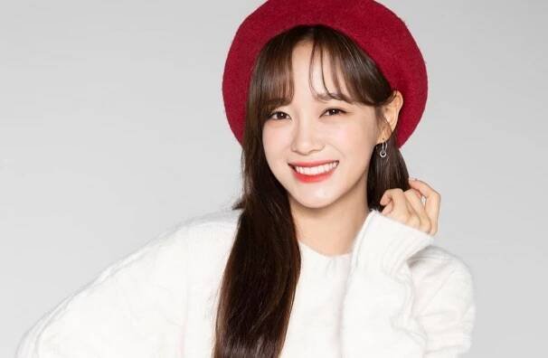 Kim Sejeong (IOI) Age, Height, Boyfriend, Family, Net Worth - Kpop Wiki