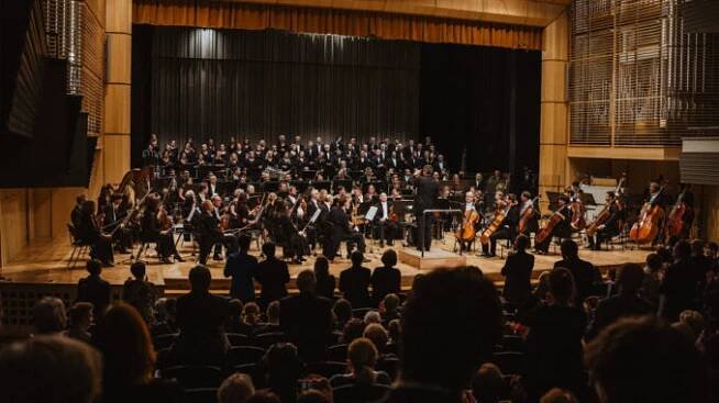 Jedenáct koncertů Filharmonie v adventním a vánočním čase