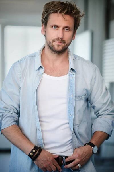 STEVE WINDOLF – AHOI AGENCY BERLIN