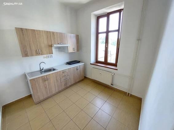 Pronájem bytu 1+1 32 m², Revoluční, Krnov - Pod Bezručovým vrchem