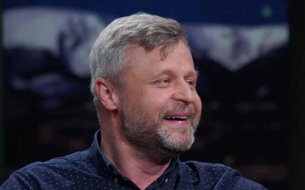 V devadesátkách byl pro něj život jedna velká sranda. Jako šéf mordparty z Devadesátek to ale Vasil Fridrich vidí jinak