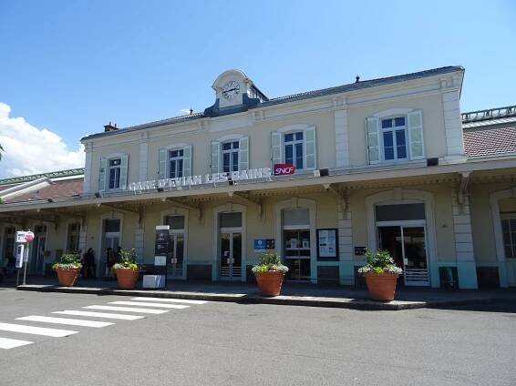 Évian-les-Bains station