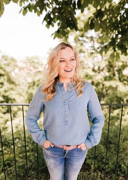 Yulia Burova - life coach - May 2020 | Dina Khusainova