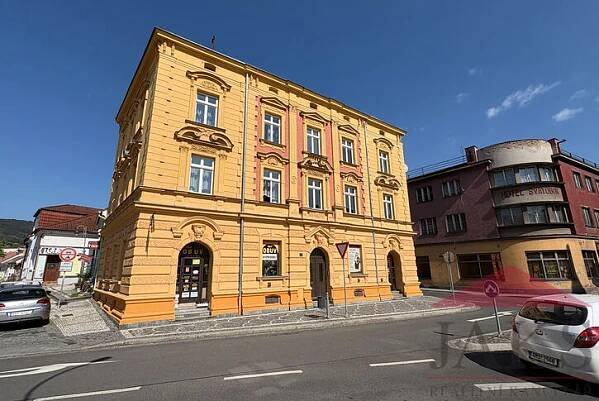 Sušice - T.G.Masaryka; pronájem obchodu 52 m2