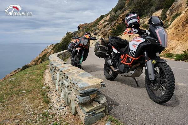 Korsika – Sardinie – Španělsko – Gibraltar cestopis na motorce | Motorkáři.cz