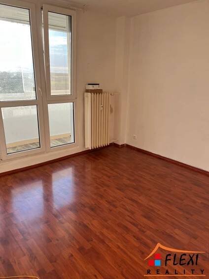 Pronájem částečně zařízeného bytu 2+1/54 m2 s lodžií na ul. L. Podéště, Ostrava-Poruba | FLEXI REALITY s.r.o.
