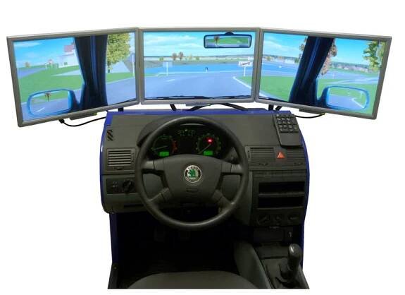 simulator-autoskola-3.jpg