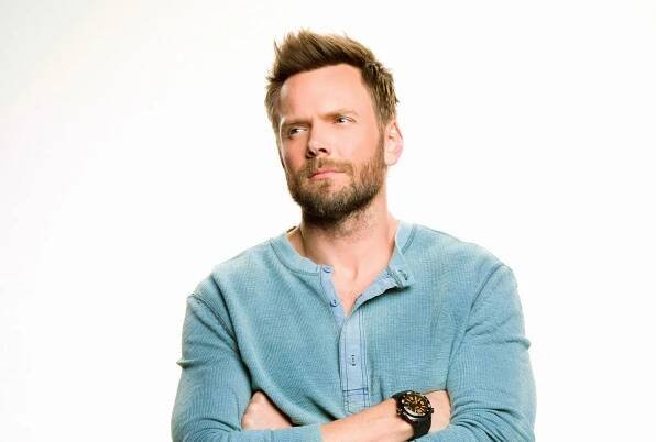 Joel McHale Really Loves Coffee, The Cure, and Meat Pies
