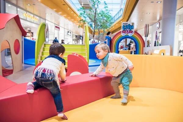 Services for families at max.center