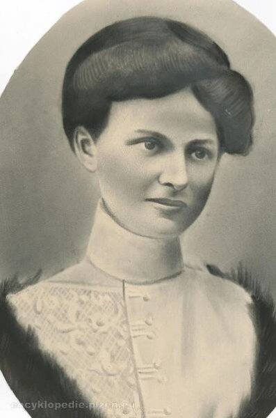 Anna Lukášová