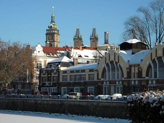 Bílá věž v Hradci Králové zve na jedinečný výhled na město