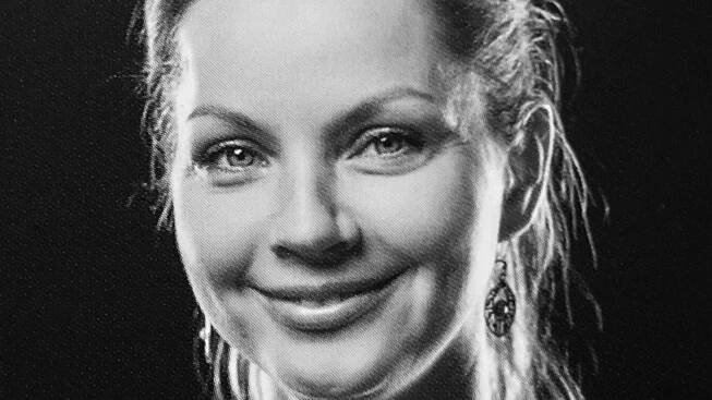 Zemřela herečka ze seriálu Sestřičky a Most!: Ivana Alferiová zemřela v pouhých 49 letech