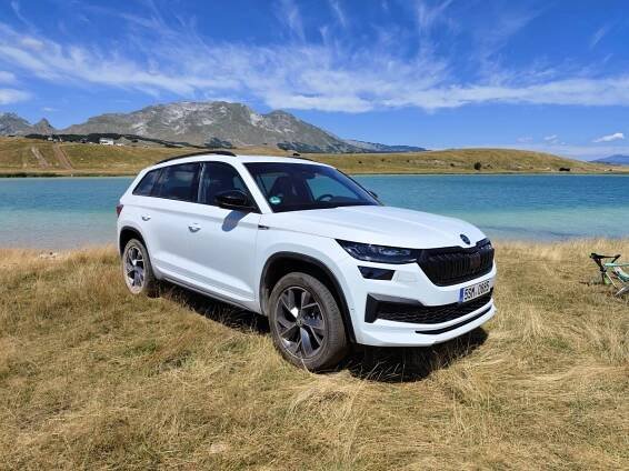 Velký rozlučkový test Škody Kodiaq: Napříč nejkrásnějším pohořím Evropy v divoké Bosně a strhující Černé Hoře | Autojournal.cz