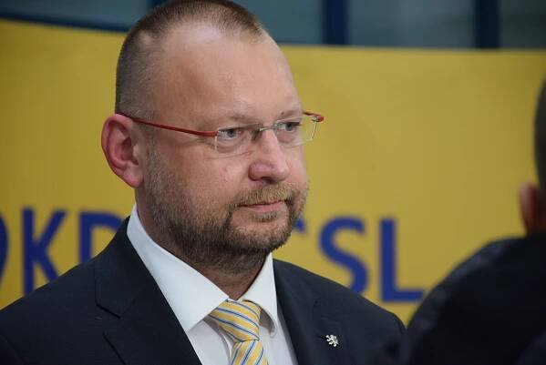 Komentář Jana Bartoška (KDU-ČSL): Amnesty International se veřejně znemožnila
