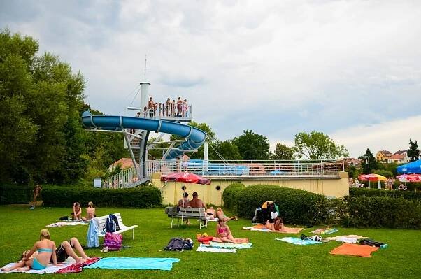 Koupaliště Hluboká nad Vltavou - Hluboká nad Vltavou, Jižní Čechy | Regiontourist.cz