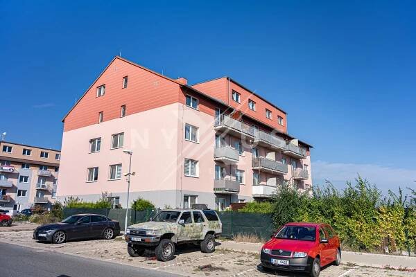 Pronájem Byt 2+kk, Ecksteinova, Chýně, okres Praha-západ