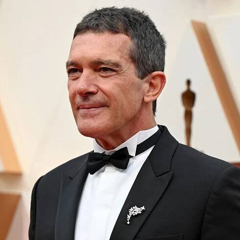 ‘I am cured’: Antonio Banderas says he has recovered from coronavirus