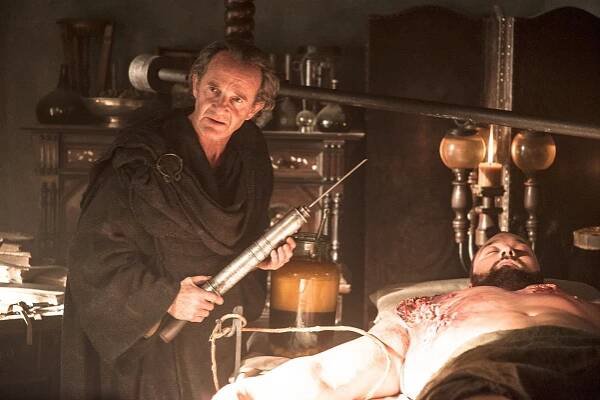 Hra o trůny - Děti - Z filmu - Anton Lesser, Hafþór Júlíus Björnsson