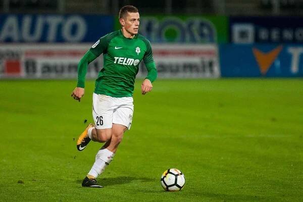 Zápas 15. kola první fotbalové ligy mezi týmy FK Jablonec a SK Slavia Praha se odehrál 27. listopadu na stadionu Střelnice v Jablonci nad Nisou. Na snímku je Tomáš Holeš.