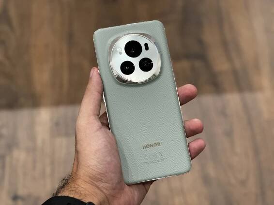 Honor Magic 6 Pro zpět
