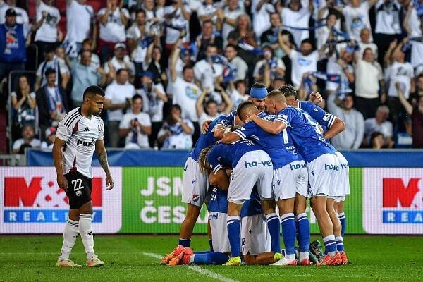 Baník Ostrava - Legia Varšava, úvodní utkání 2. předkola fotbalové Evropské ligy: Baník Ostrava - Legia Varšava, 24. července 2025, Ostrava. Radost Baníku.
