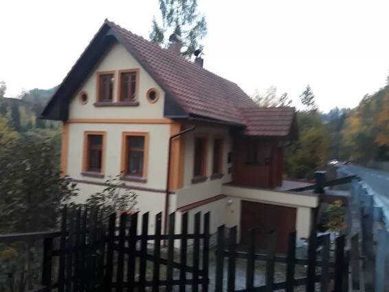 Chalupa u Zajíčků - Benešov u Semil , Liberecký kraj | Pronájmy.cz