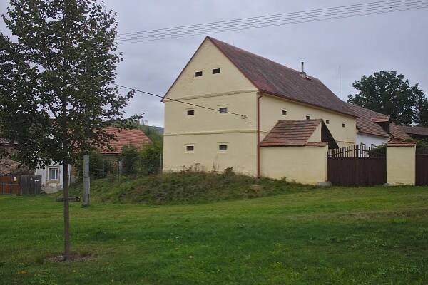 Soubor:Sedlec, sýpka.jpg – Wikipedie