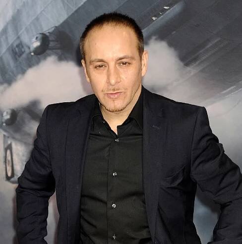 Erdoğan Atalay – herec, scénarista, spisovatel,a producer, malíř a podnikatel – Erdogan Atalay Czech Fan stránka