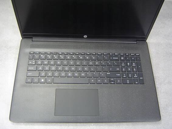 Notebook HP 17 AMD Ryzen 7 7730U 16GB 512SSD FHD IPS Win11 Rozložení kláves US international (qwerty)