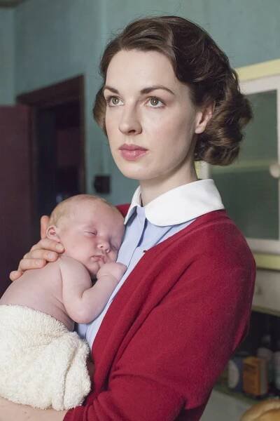 Zavolejte porodní sestřičky - Epizoda 1 - Z filmu - Jessica Raine