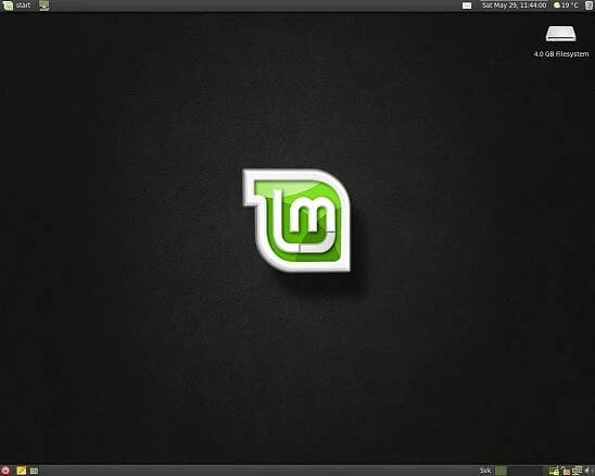 Linux Mint (moje prvé prispôsobenie) - desktop