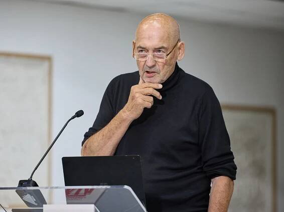 Rem Koolhaas, architect and researcher, founder of OMA, and keynote speaker with his lecture A New Preservation at the conference | Where in the world is Tashkent | Tashkent, Uzbekistan | STIRworld