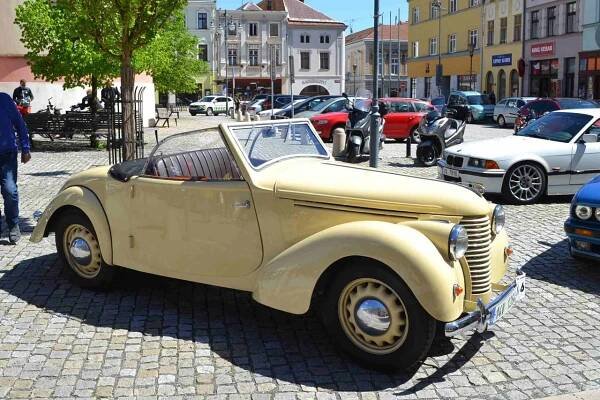 Archiv | Oldtimer Club Helfštýn