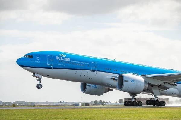 KLM Boeing 777 taking off.