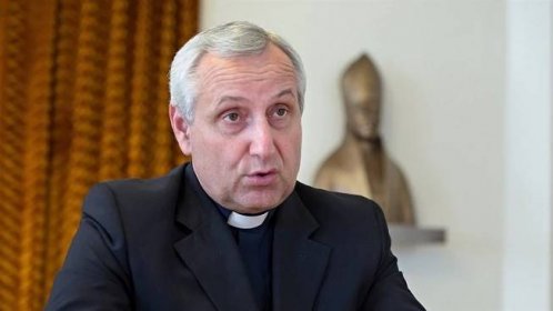 Církevní restituce jsou součást předvolební kampaně, prohlásil biskup