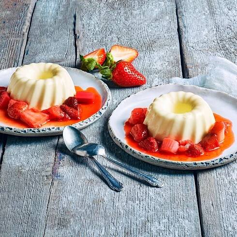 Panna Cotta mit Erdbeeren