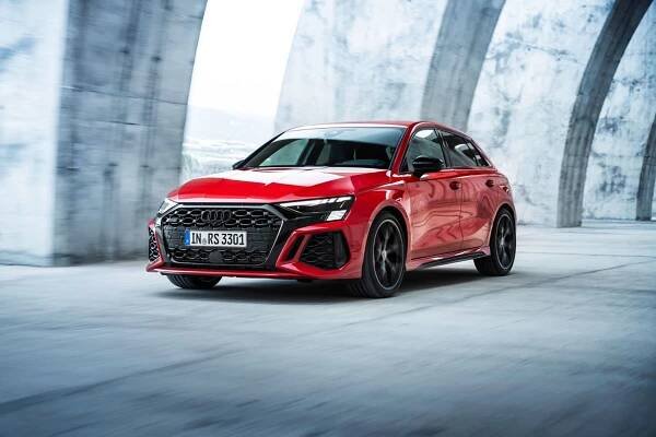 Nová generace Audi RS3 přichází. Výrazně zrychlí, pětiválec jí zůstane