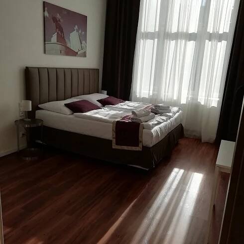 ELIZABETH SUITES - Updated 2025 Prices & Guest house Reviews (Prague, Czech Republic)