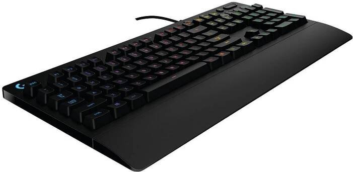 Logitech G213 - CZ/SK
