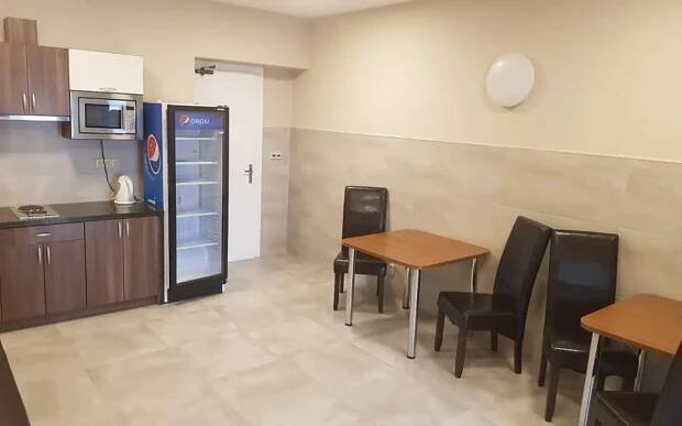 Booking.com: Louny: Penzion Hudebka - Skrz.cz