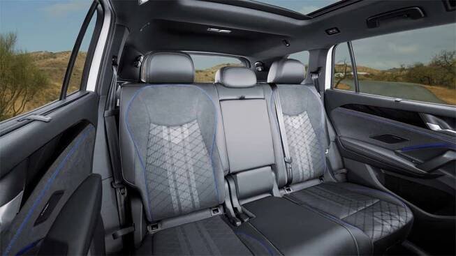 | Volkswagen Tayron R-Line Zdroj: Volkswagen