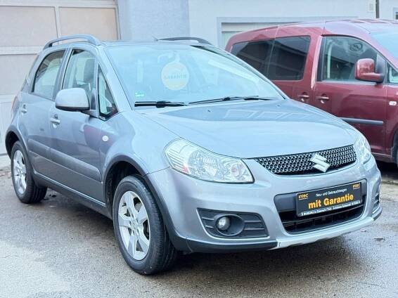 Auto - Auta z dovozu | Nabídka vozů | Suzuki SX4 1,6i Club benzín 4x4 88kw